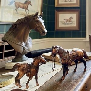 2 Vintage 1950’s Carnival Pot Cast Metal Equestrian Horse Stallion Figurines